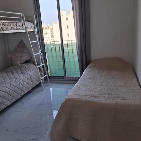 شقة Family Friendly Cozy *