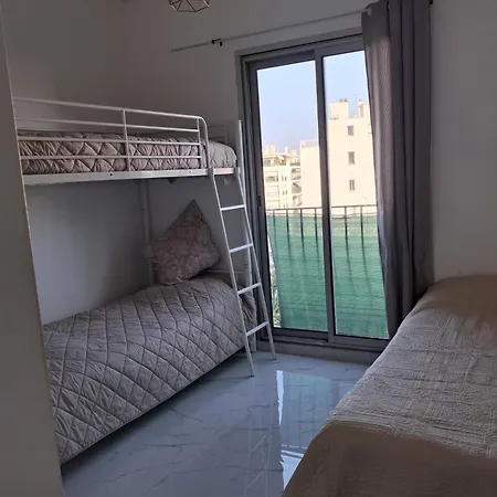 شقة Family Friendly Cozy نيس