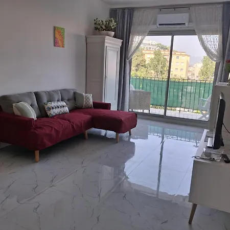 公寓 Family Friendly Cozy 尼斯